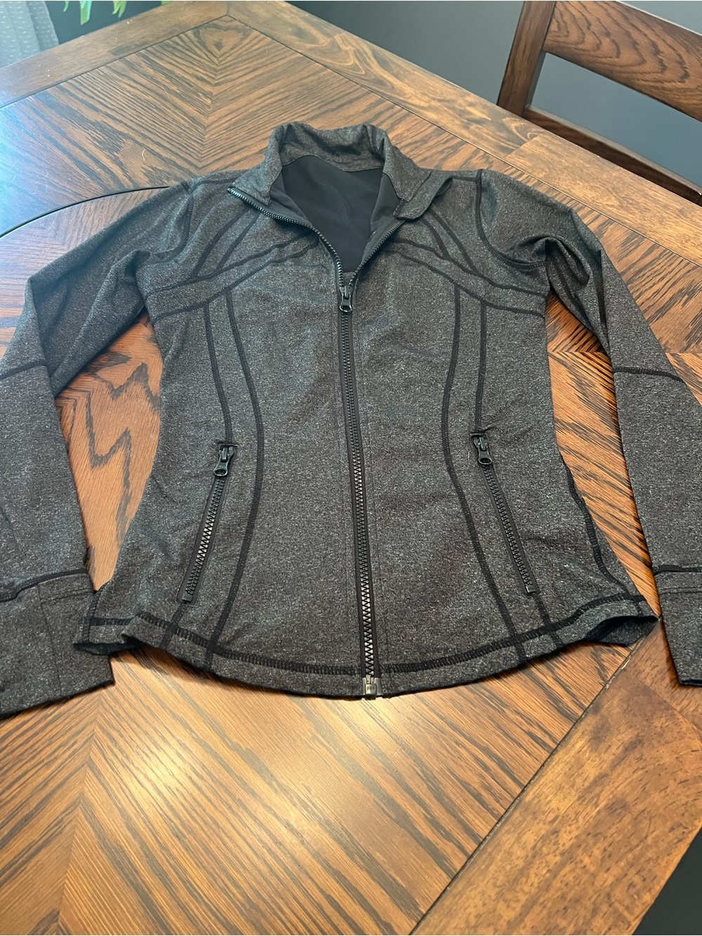 Gray Vuori Polyester Knit performance Jacket Full Zip Women's Size XS # 697